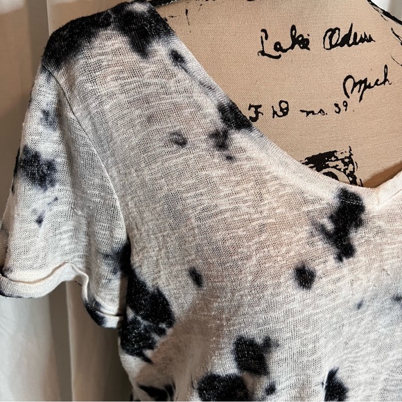 💚Rock & Republic top - Picture 3 of 8